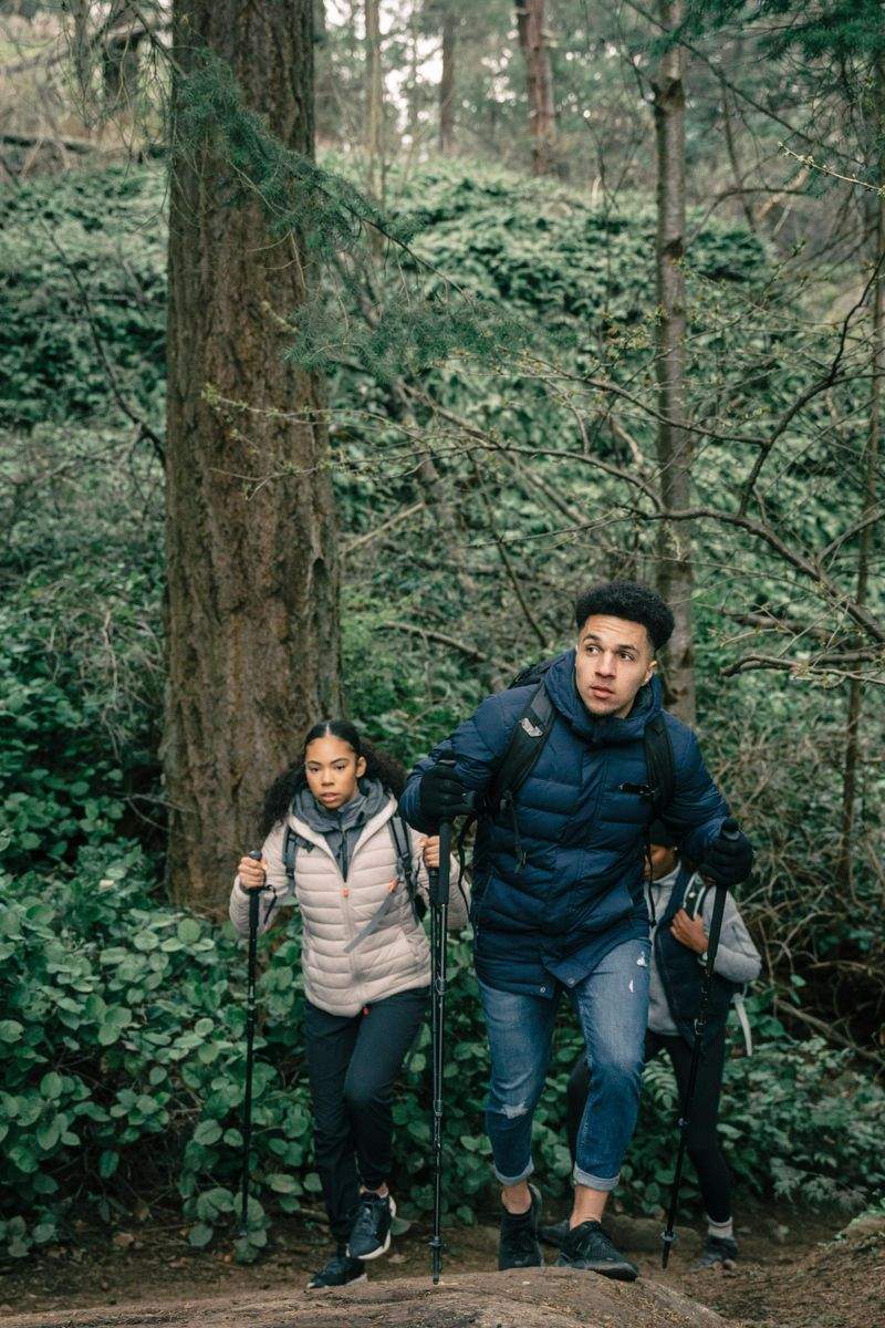 Harbour Peak Hiking Co. 15